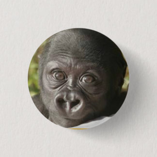 BABY GORILLA ROUND BUTTON PIN