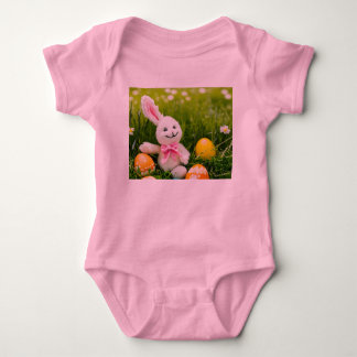 Baby jersey bodysuit with cute rabbit print