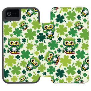 Baby Owl Cute St Patrick Cartoon Incipio Watson™ iPhone 5 Wallet Case