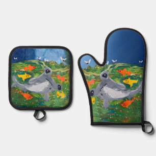 Baby Shark "Art by Kids" Oven Mitt & Pot Holder Set