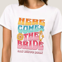 Bachelorette Party Groovy Retro Wavy Text Bride