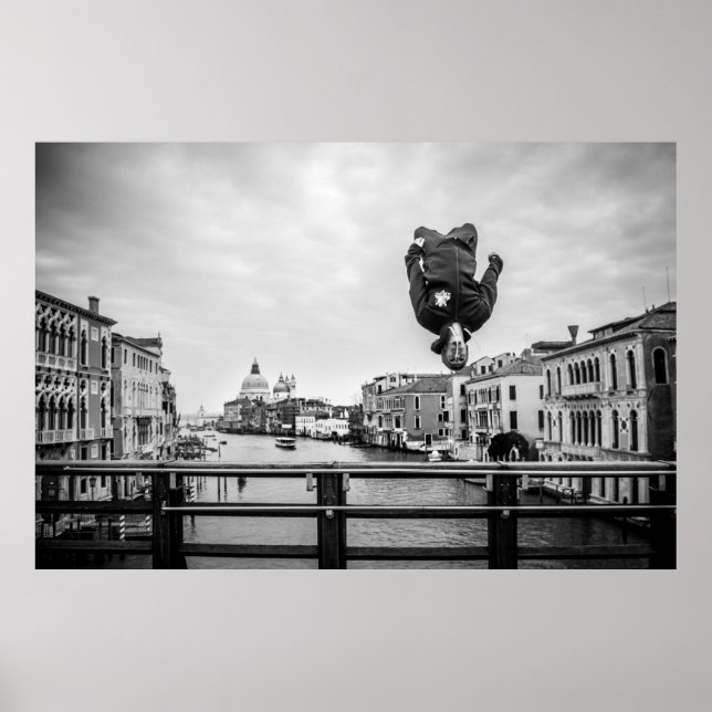 Backflip on the bridge in Venice Poster (Front)