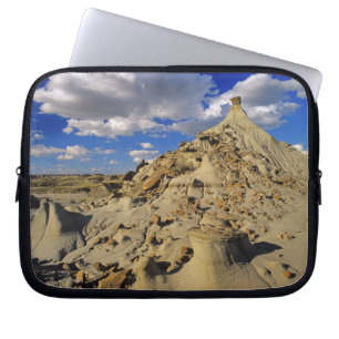 Badlands at Dinosaur Provincial Park in Alberta, 3 Laptop Sleeve