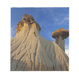 Badlands formations at Makoshika State Park in Notepad