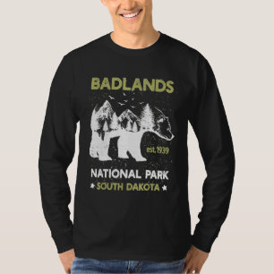 Badlands South Dakota Us National Park Camping Hik T-Shirt
