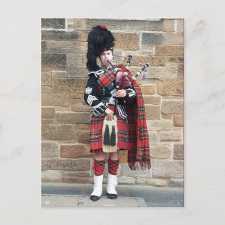 Bagpiper of Edinburgh, Scotland Postcard