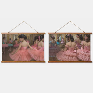 Bailarinas en una gran sala de estilo rocóco hanging tapestry