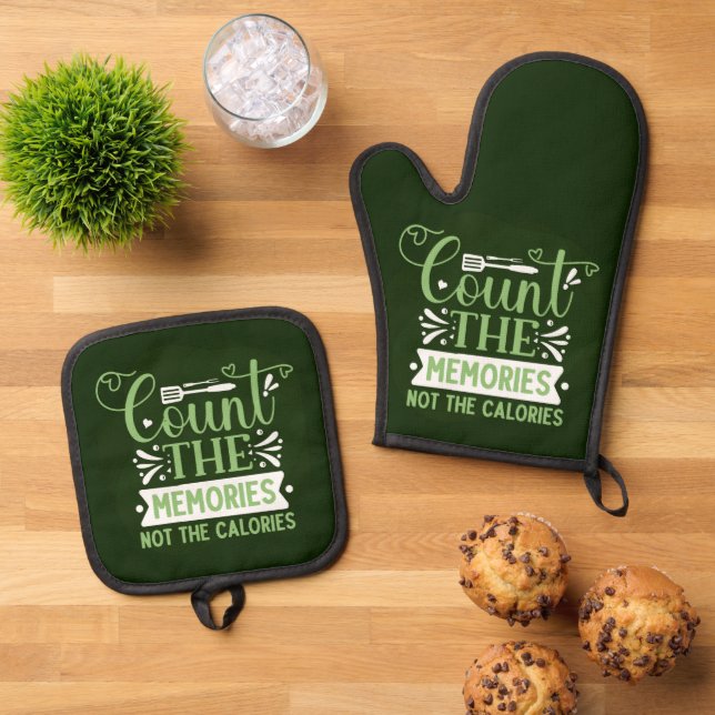 Baking Chef Oven Mitt & Pot Holder Set (Top Down)