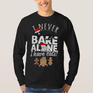 Baking Cookies with Cats at Christmas And Gingerbr T-Shirt
