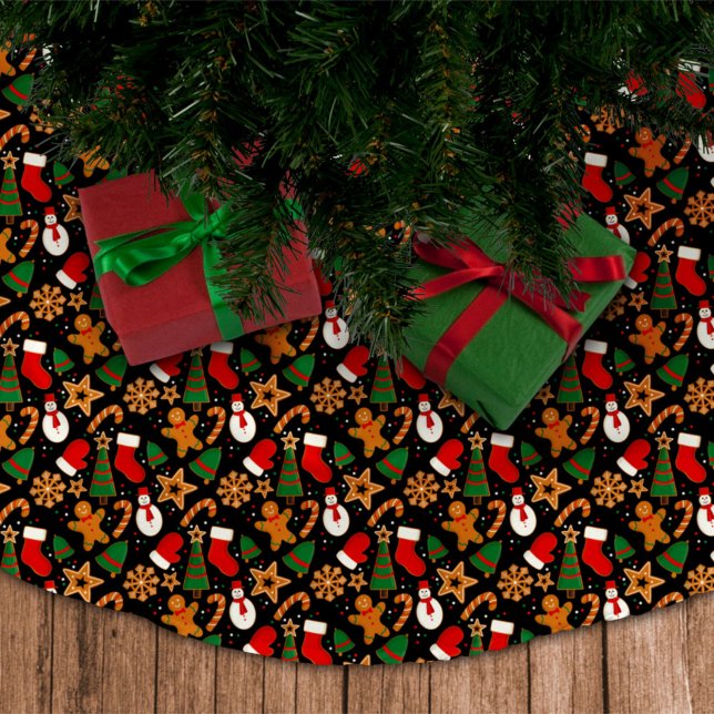 Baking Spirits Bright Gingerbread Christmas Cookie Brushed Polyester Tree Skirt (Creator Uploaded)