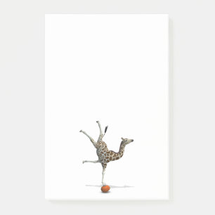 Balancing Giraffe Post-it Notes