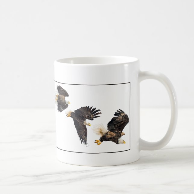 Bald Eagle Flight / Border Coffee Mug (Right)