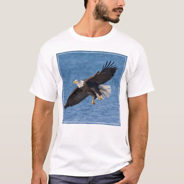 Bald eagle in flight T-Shirt (Front)