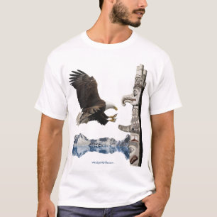 Bald Eagle, Totem Pole & Mountain scene T-Shirt