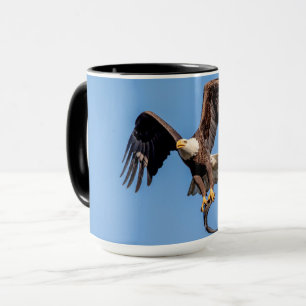 Bald Eagle with a fish Mug
