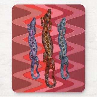 BALI lizard red violet blue | sinus red Mouse Pad