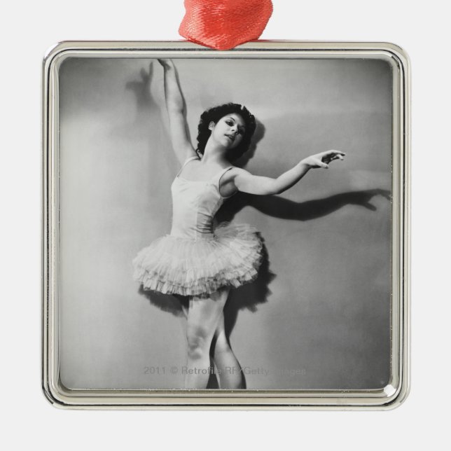 Ballerina en pointe B&W Metal Ornament (Front)