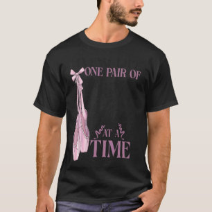 Ballet Dancer Dance Girl Ballerina Pointe Shoe Liv T-Shirt