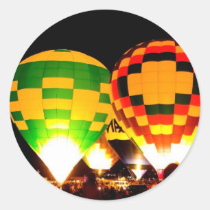 Balloon Glow Classic Round Sticker