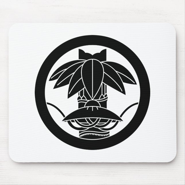 Bamboo and sedge hat in circle mouse pad (Front)