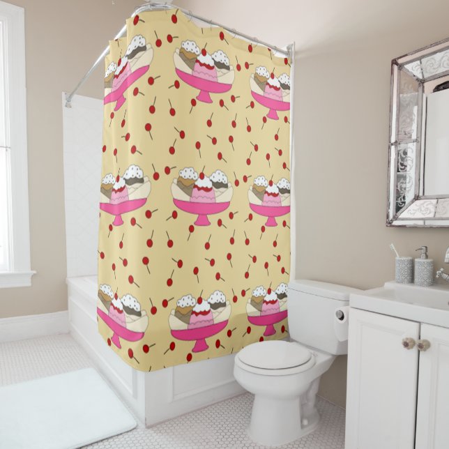 Banana Split Print Shower Curtain (In Situ)