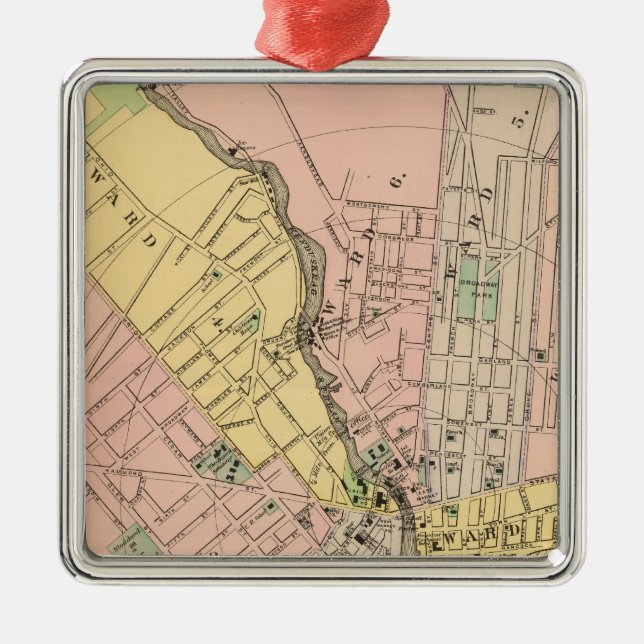 Bangor, Brewer Metal Tree Decoration (Front)
