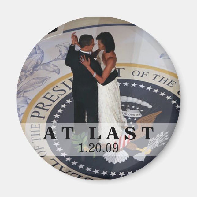 Barack and Michelle Obama Dancing at Inaugural Bal Magnet (Front)