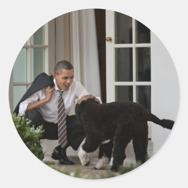 Barack & Bo Obama Classic Round Sticker (Front)