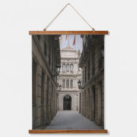 Barcelona Passage — Minimal Light
