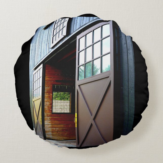 Barn Door Perspective Round Cushion (Back)