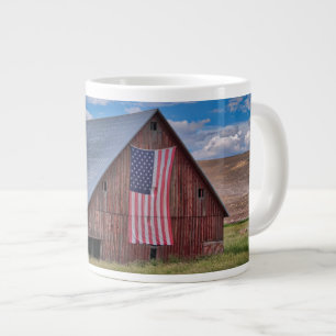 Barn with American Flag   Colfax, Washington Large Coffee Mug