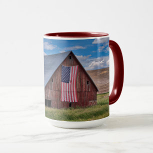 Barn with American Flag   Colfax, Washington Mug
