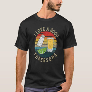 Bartender Quote I Love A Good Threesome Barman Dri T-Shirt