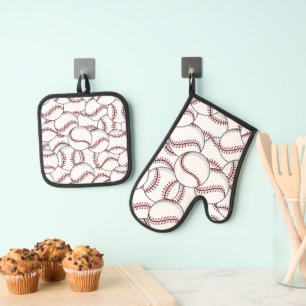 Baseball Design Oven Mitt and Pot Holders Oven Mitt & Pot Holder Set