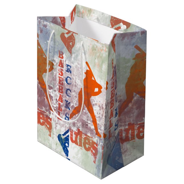 BASEBALL     MEDIUM GIFT BAG (Back Angled)