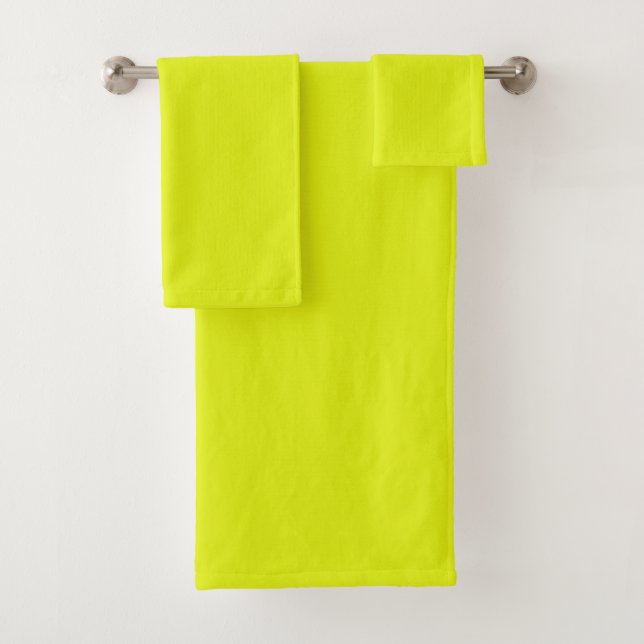 Basic Chartreuse Solid Colour  Bath Towel Set (Insitu)