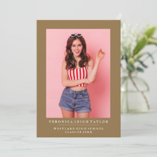 BASIC MINIMALIST PHOTO GRADUATION ANNOUNCEMENT