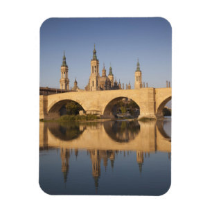 Basilica de Nuestra Senora de Pilar Magnet