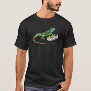 Basilisk Playing Video Game Green Basilisk Lizard  T-Shirt