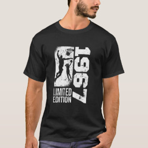 Basketball-Players Vintage born 1967 Birthday Bask T-Shirt
