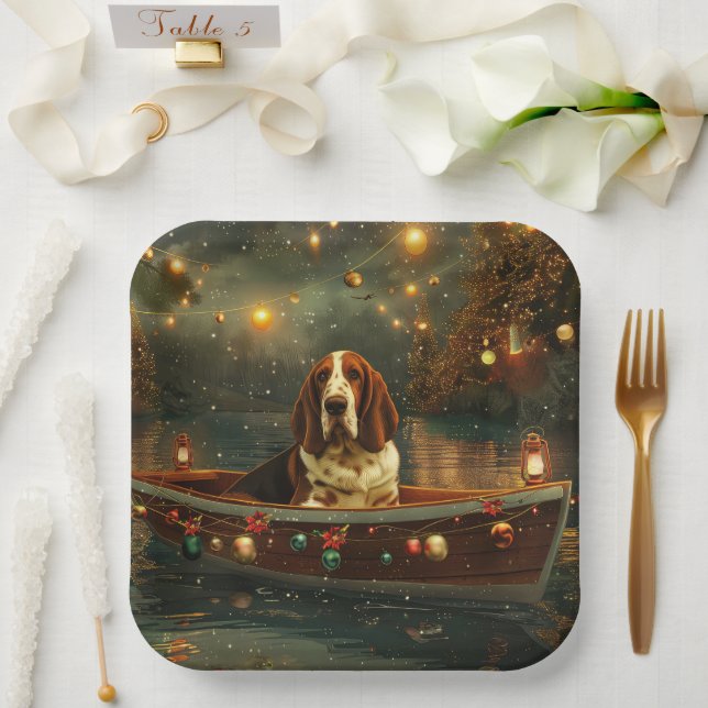 Basset Hound Christmas Festive Voyage Paper Plate (Wedding)