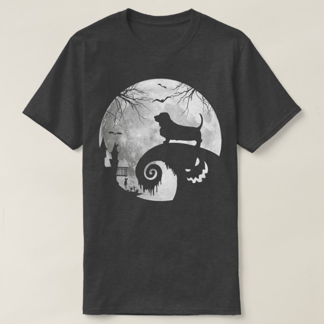 Basset Hound Dog And Moon Halloween Costume Dog Lo T-Shirt (Design Front)