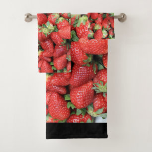 Batch of Red Juicy Strawberries Bath Towel Set
