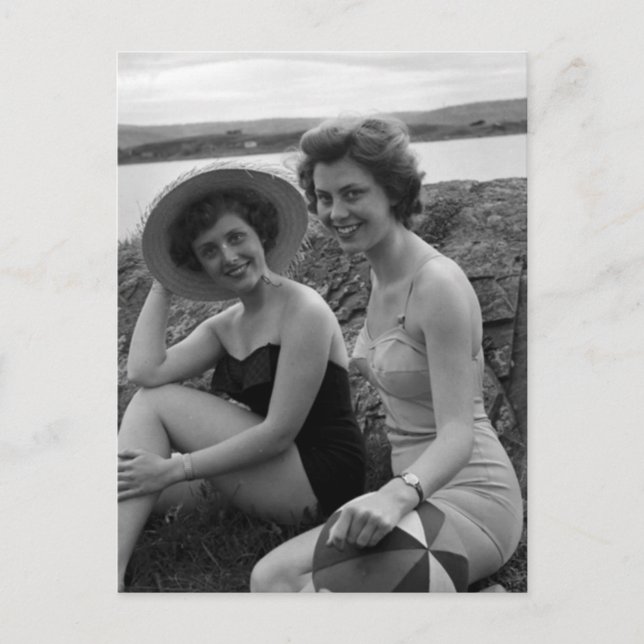 Bathing beauty's  Vintage photo postcard (Front)