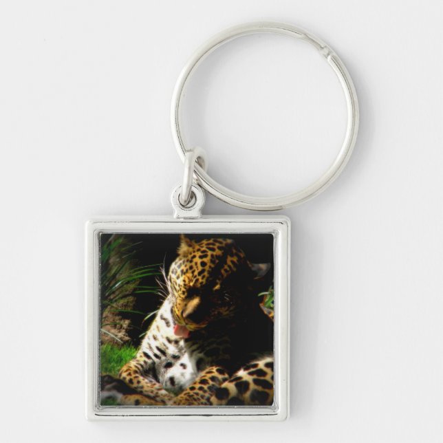 Bathing Leopard Key Ring (Front)