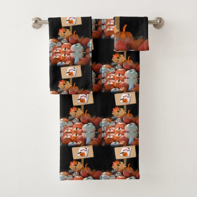 Bathroom Towel Sets Halloween (Insitu)