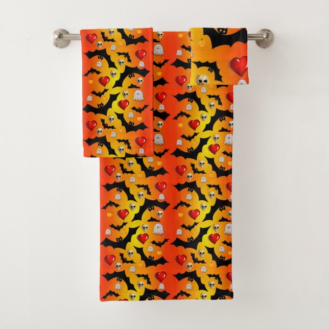Bathroom Towel Sets Halloween (Insitu)
