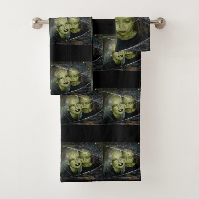 Bathroom Towel Sets Halloween (Insitu)