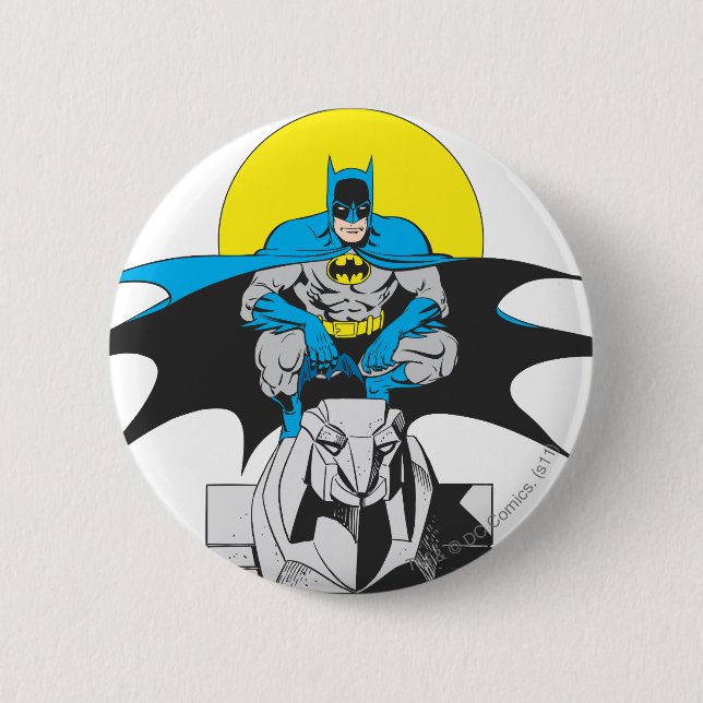 Batman Perches On Stone Lion 6 Cm Round Badge (Front)