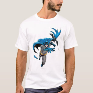 Batman throws batarang T-Shirt